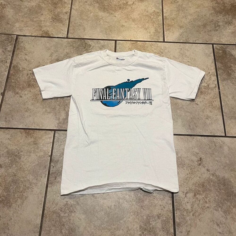 Final Fantasy VII Graphic T-Shirt Champion White Anime Tee size S